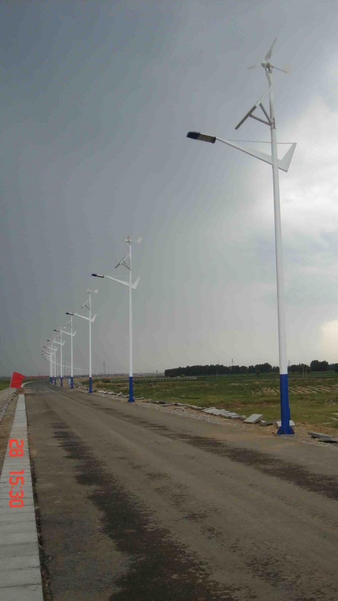 風の12 M/Sの太陽街灯に沿う商業400wは風速、750RPMを評価しました